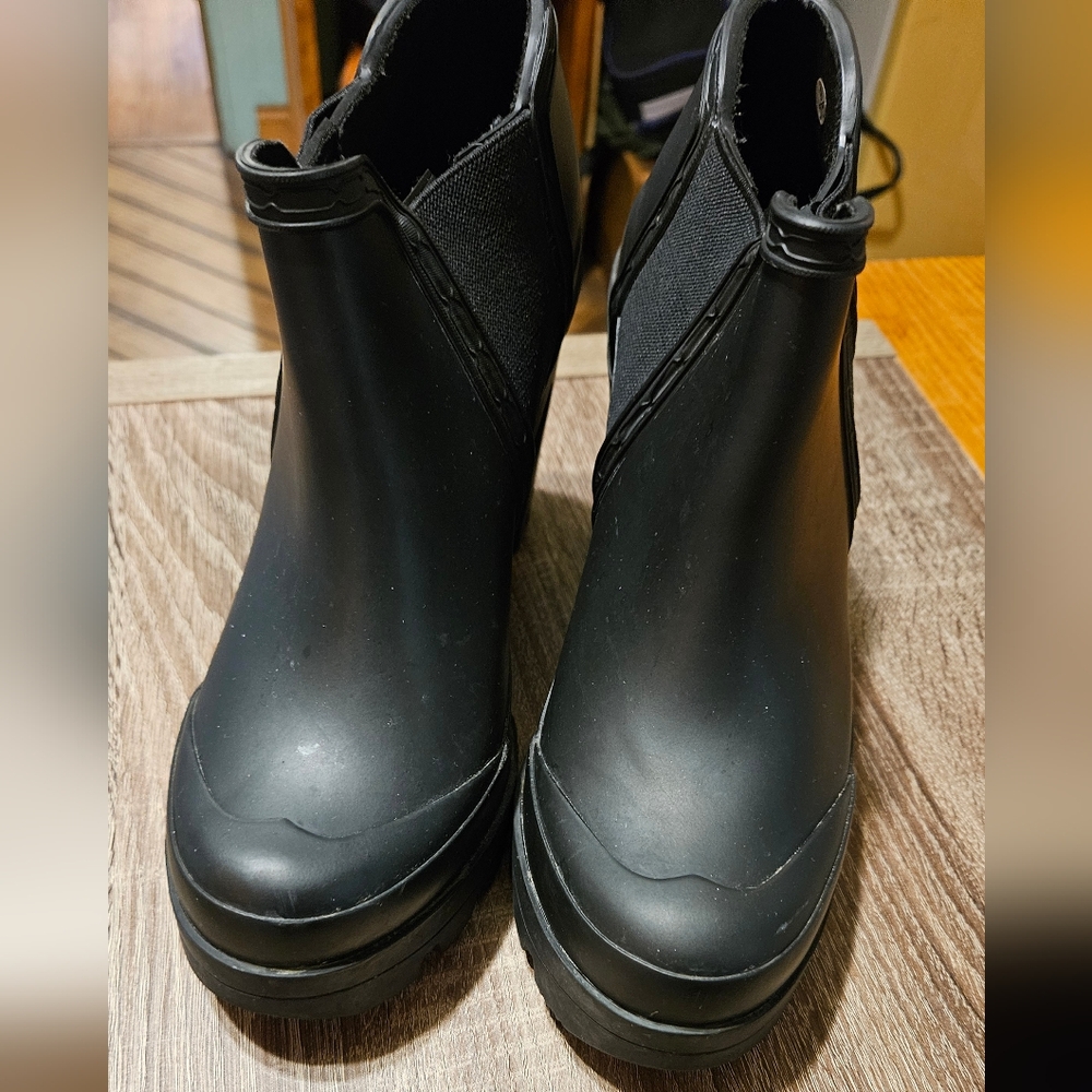 Hunter Original Platform High Heel Chselsa Rain Boots, Women's Size 8 - Picture 2 of 11